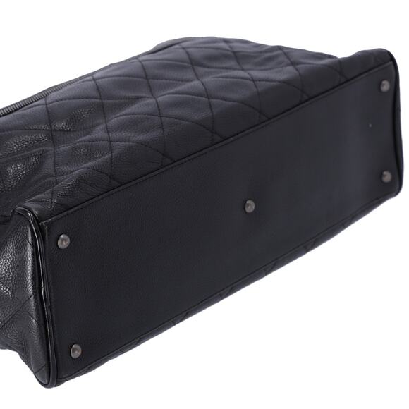 CHANEL Spaline Matelasse Handbag A15685 Black Leather Caviar - Picture 4 of 9